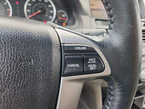 Used 2009 Honda Accord EX-L image 29