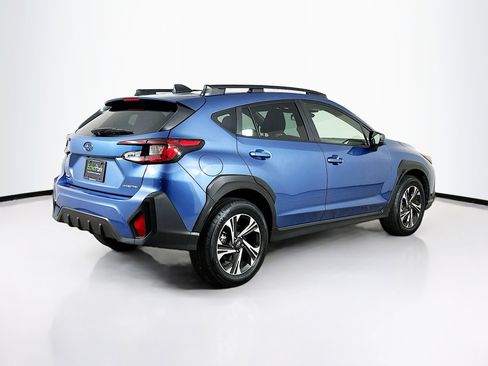 Used 2024 Subaru Crosstrek 2.0i Premium image 9