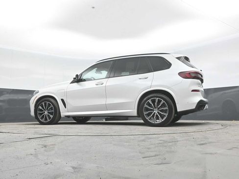 Used 2022 BMW X5 xDrive45e w/ M Sport Package AWD/4WD image 47