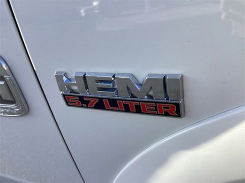 Used 2016 RAM 1500 Laramie Longhorn w/ Convenience Group image 29