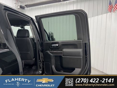 Used 2021 Chevrolet Silverado 2500 LTZ w/ Z71 Chrome Sport Edition image 12