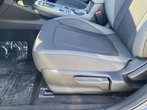 New 2026 Subaru Crosstrek 2.5i Premium AWD/4WD image 16