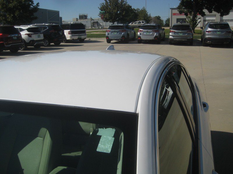 Used 2020 Buick Regal Essence FWD image 24