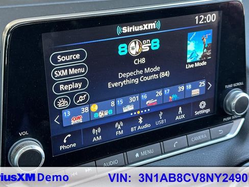 Used 2022 Nissan Sentra SV FWD image 28