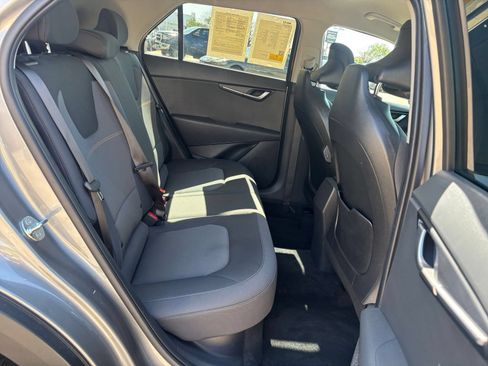 Used 2026 Kia Niro LX FWD image 23