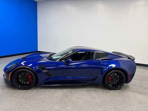Used 2018 Chevrolet Corvette Grand Sport image 6