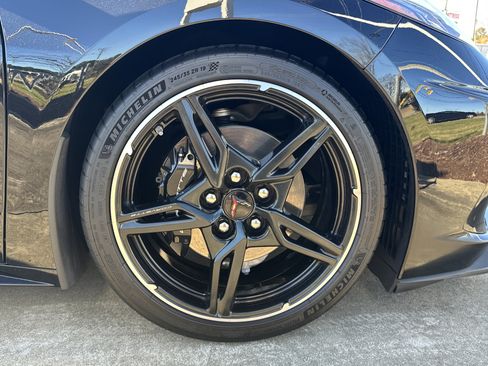 Used 2024 Chevrolet Corvette Stingray Coupe w/ 1LT image 13