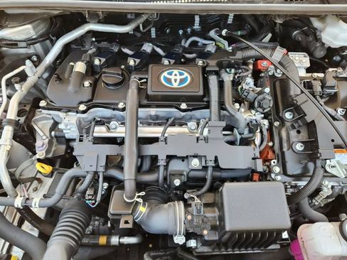 Used 2023 Toyota Corolla LE FWD image 21