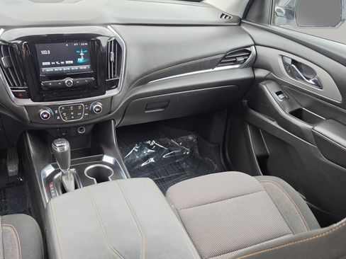 Used 2018 Chevrolet Traverse LS w/ LPO, Floor Liner Package AWD/4WD image 4