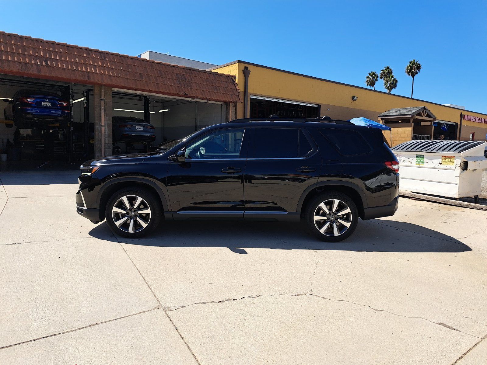 Used 2024 Honda Pilot Touring image 8