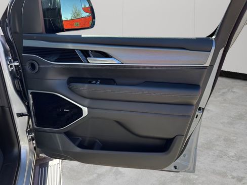 New 2026 Jeep Grand Wagoneer Limited image 13