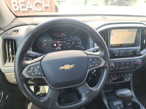 Used 2021 Chevrolet Colorado Z71 w/ Safety Package image 11