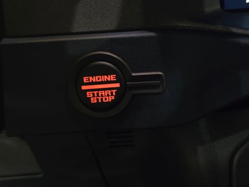 New 2025 Ford Bronco Raptor image 24