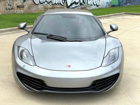 Used 2012 McLaren MP4-12C Base image 7