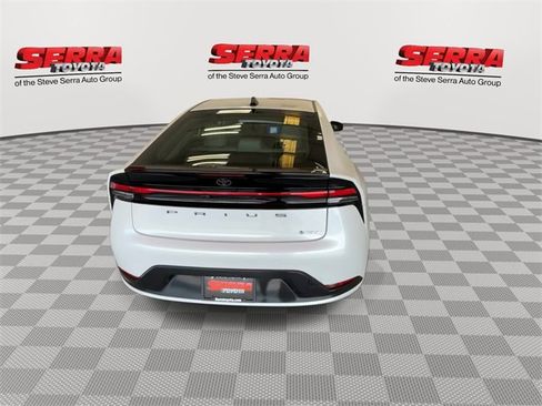 New 2026 Toyota Prius XLE image 9