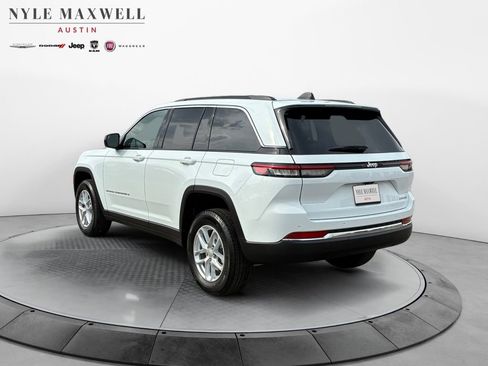 New 2025 Jeep Grand Cherokee Laredo X RWD image 14
