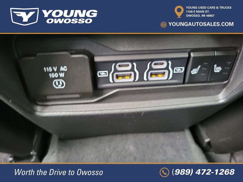 Used 2024 Jeep Grand Cherokee Limited w/ Black Appearance Package AWD/4WD image 29