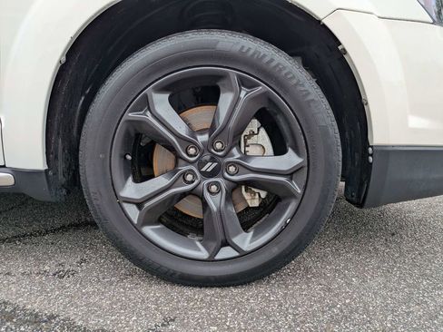 Used 2019 Dodge Journey Crossroad FWD image 11