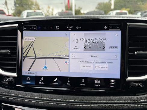 New 2026 Chrysler Pacifica Limited w/ S Appearance Package image 28