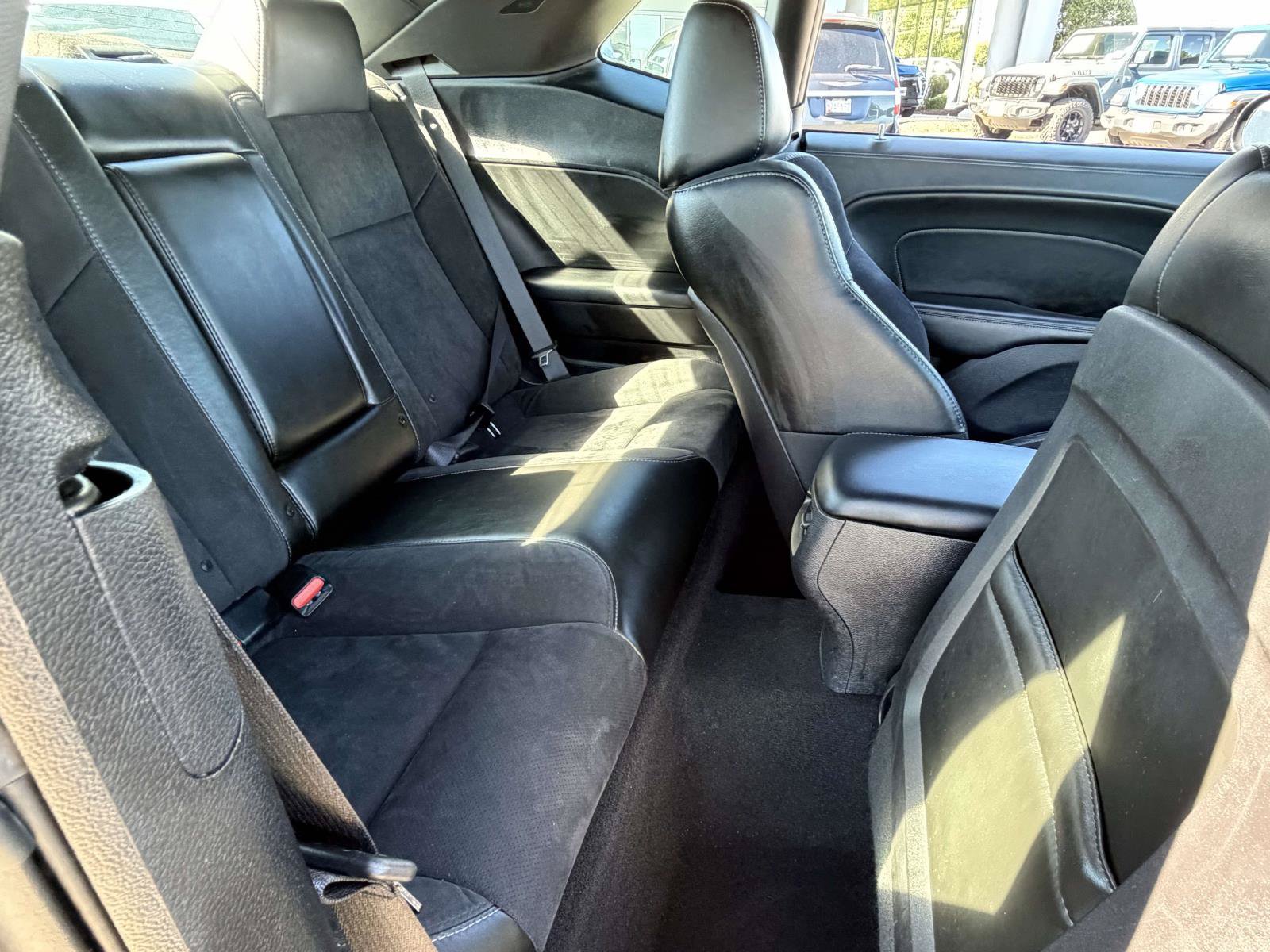 Used 2021 Dodge Challenger R/T Scat Pack RWD image 29