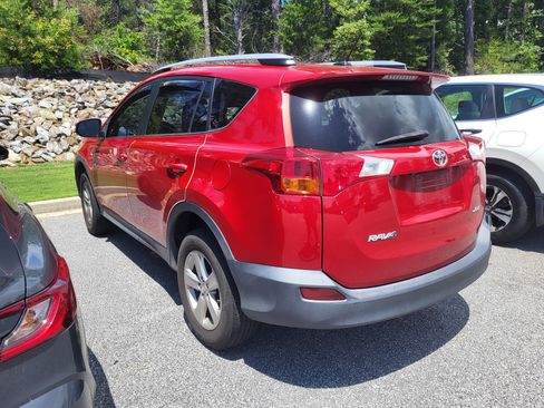 Used 2014 Toyota RAV4 XLE FWD image 6