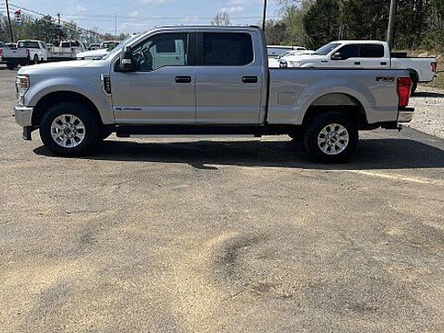 Used 2020 Ford F250 XL w/ STX Appearance Package image 4