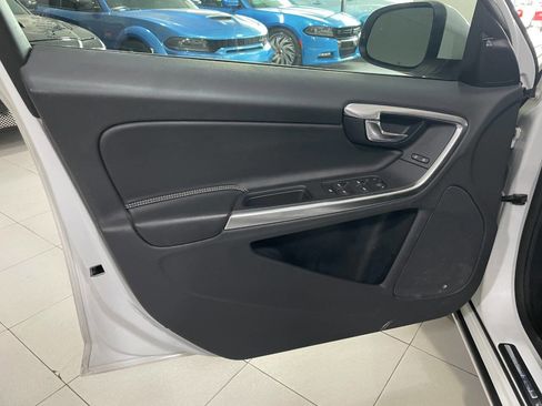 Used 2017 Volvo S60 T5 Dynamic w/ Vision Package image 13