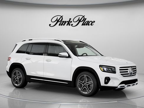 Used 2026 Mercedes-Benz GLB 250 image 31