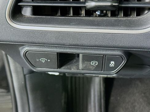 Used 2025 Kia K4 FWD image 17