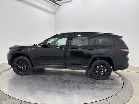 New 2025 Jeep Grand Cherokee L Altitude AWD/4WD image 4