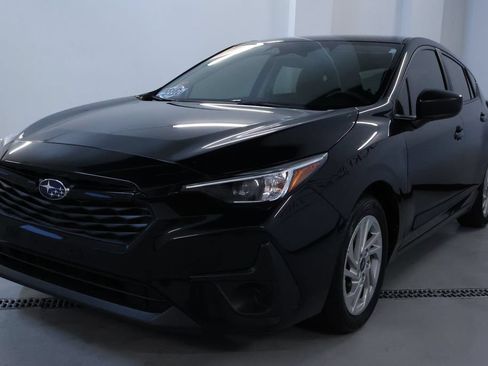 Used 2024 Subaru Impreza 2.0i AWD/4WD image 3