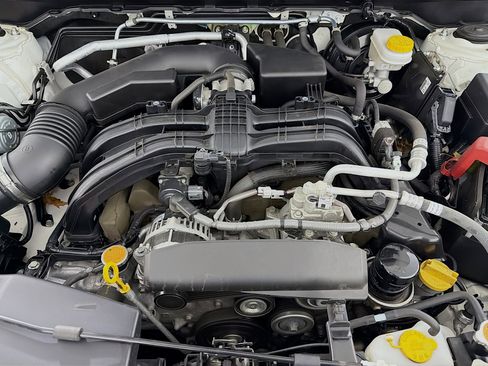 Used 2023 Subaru Crosstrek 2.5i Limited w/ Moonroof Package image 29