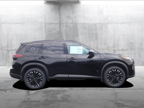New 2026 Nissan Rogue Dark Armor AWD/4WD image 5