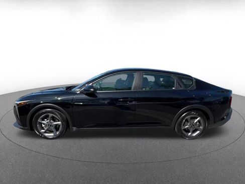 Used 2025 Kia K4 FWD image 10