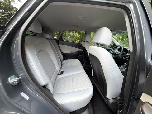Certified 2023 Hyundai Kona SEL w/ Cargo Package AWD/4WD image 11