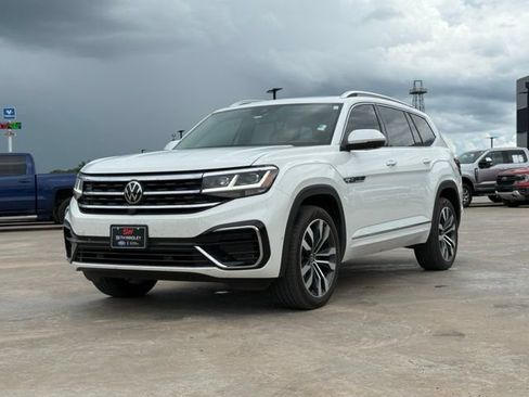 Used 2023 Volkswagen Atlas SEL Premium AWD/4WD image 4