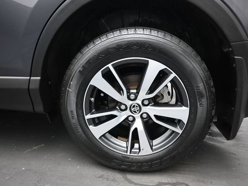 Used 2018 Toyota RAV4 XLE w/ Plus Extra Value Package AWD/4WD image 52