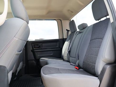 Used 2019 RAM 1500 Express w/ Wheel & Sound Group image 7