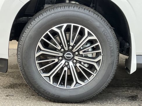 New 2026 Nissan Armada SL image 38