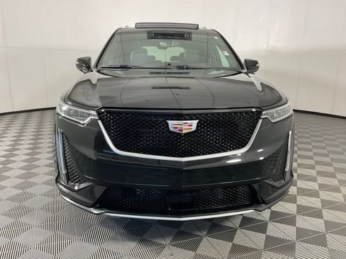 Used 2024 Cadillac XT6 Sport w/ Technology Package AWD/4WD image 2