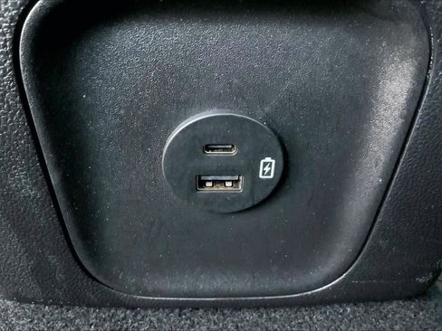 Certified 2022 Ford Escape SEL w/ Technology Package image 32