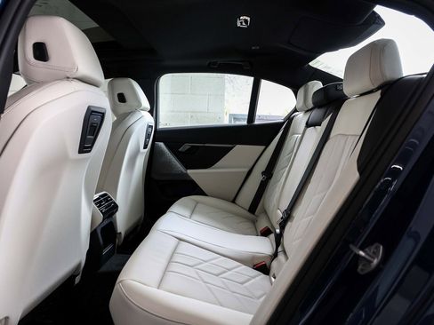 New 2026 BMW 530i w/ Premium Package image 21