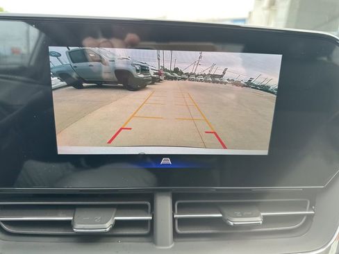 New 2026 Chevrolet Trax ACTIV FWD image 15