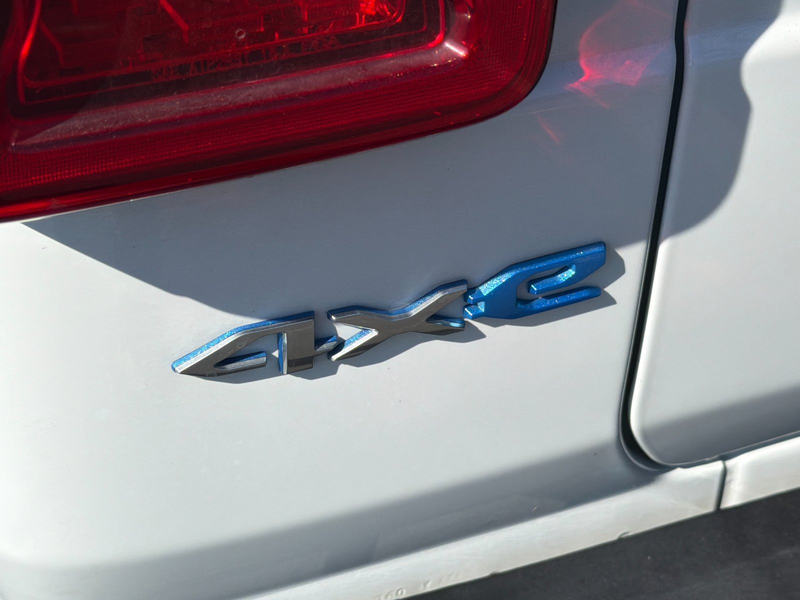 Used 2024 Jeep Wrangler Unlimited Sahara w/ Technology Group AWD/4WD image 41