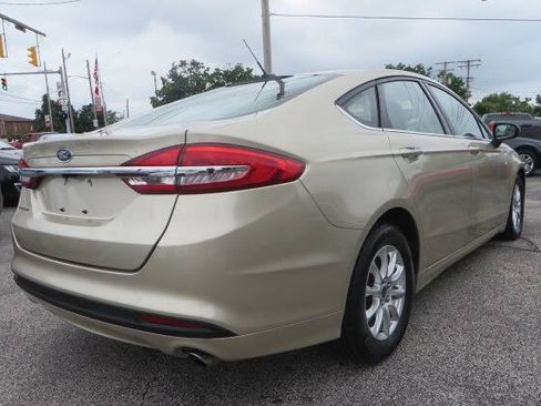 Used 2017 Ford Fusion S FWD image 3