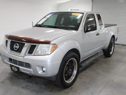 Used 2016 Nissan Frontier S w/ S Preferred Package RWD image 4