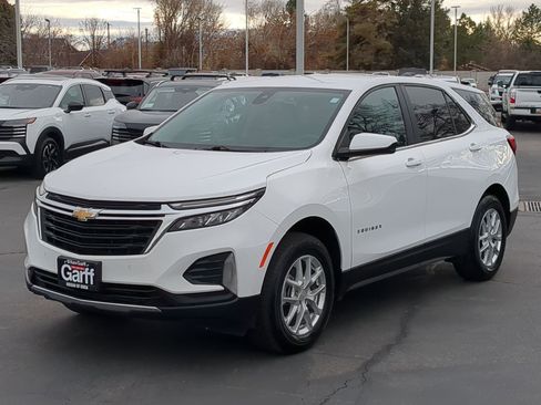 Used 2023 Chevrolet Equinox LT w/ Driver Convenience Package image 10