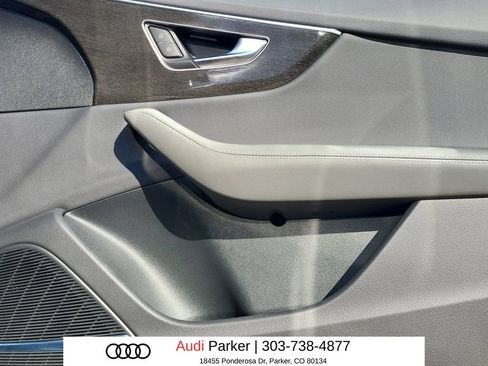 Certified 2023 Audi Q8 Premium Plus w/ Premium Plus Package AWD/4WD image 13