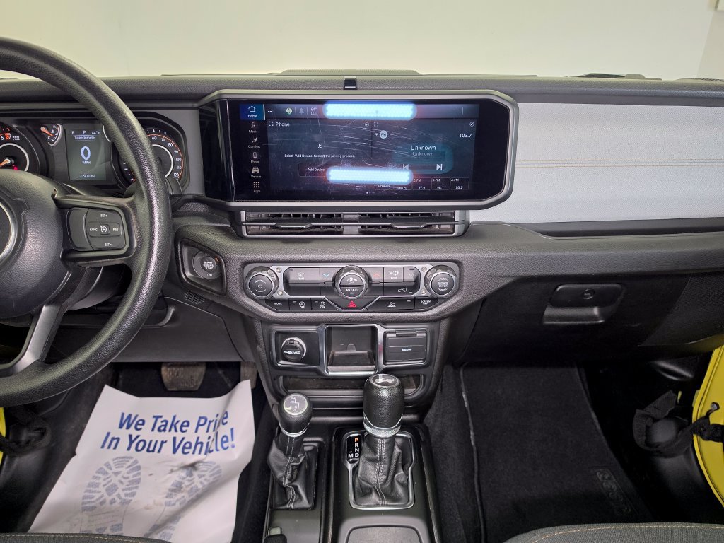 Used 2024 Jeep Wrangler Sport AWD/4WD image 10