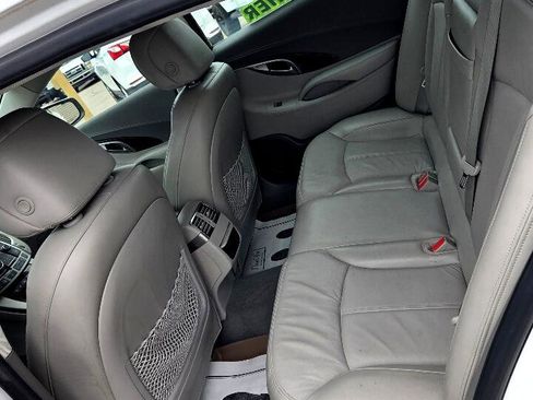 Used 2011 Buick LaCrosse CXL image 11